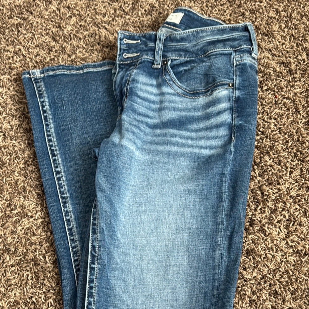 BKE Stella Denim in Classic Blue bootcut stretch jeans - Picture 4 of 4